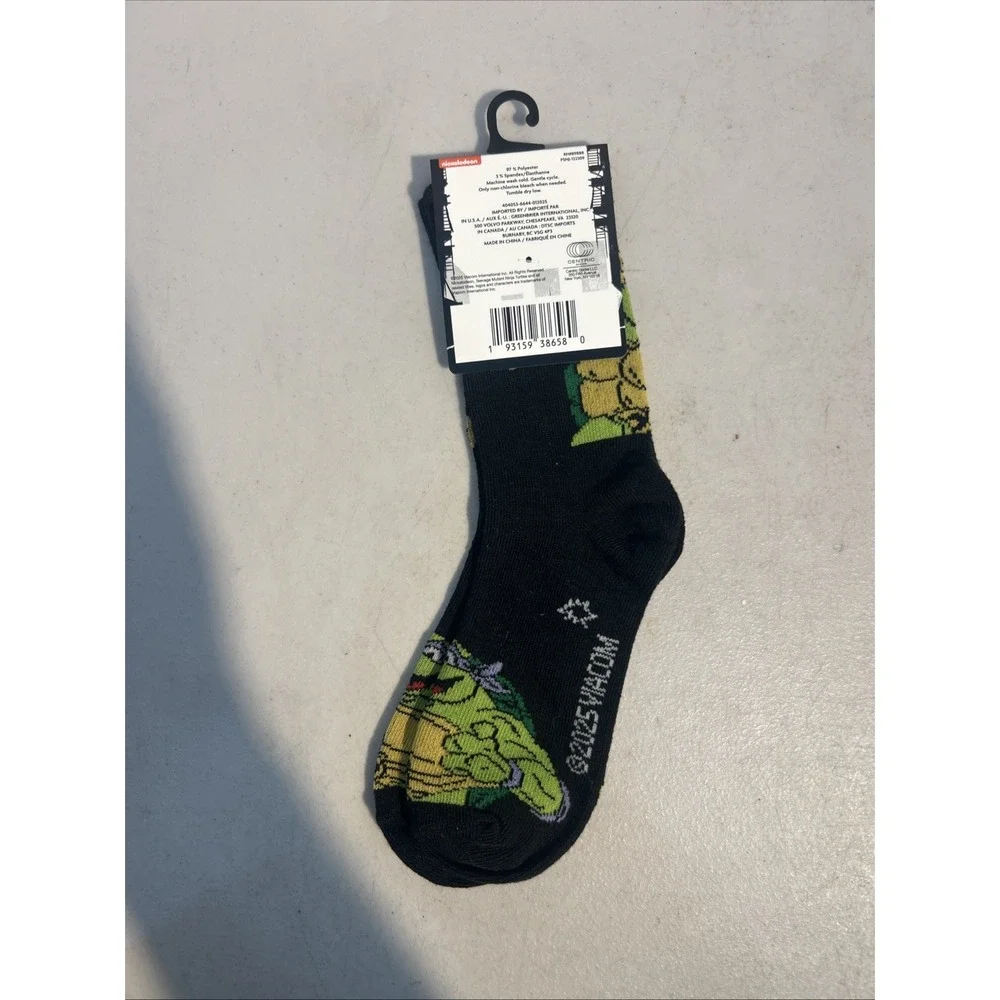 New Pair of Kid's Socks, Teenage Mutant Ninja Turtle Theme, Fits Shoe Sizes 10-4